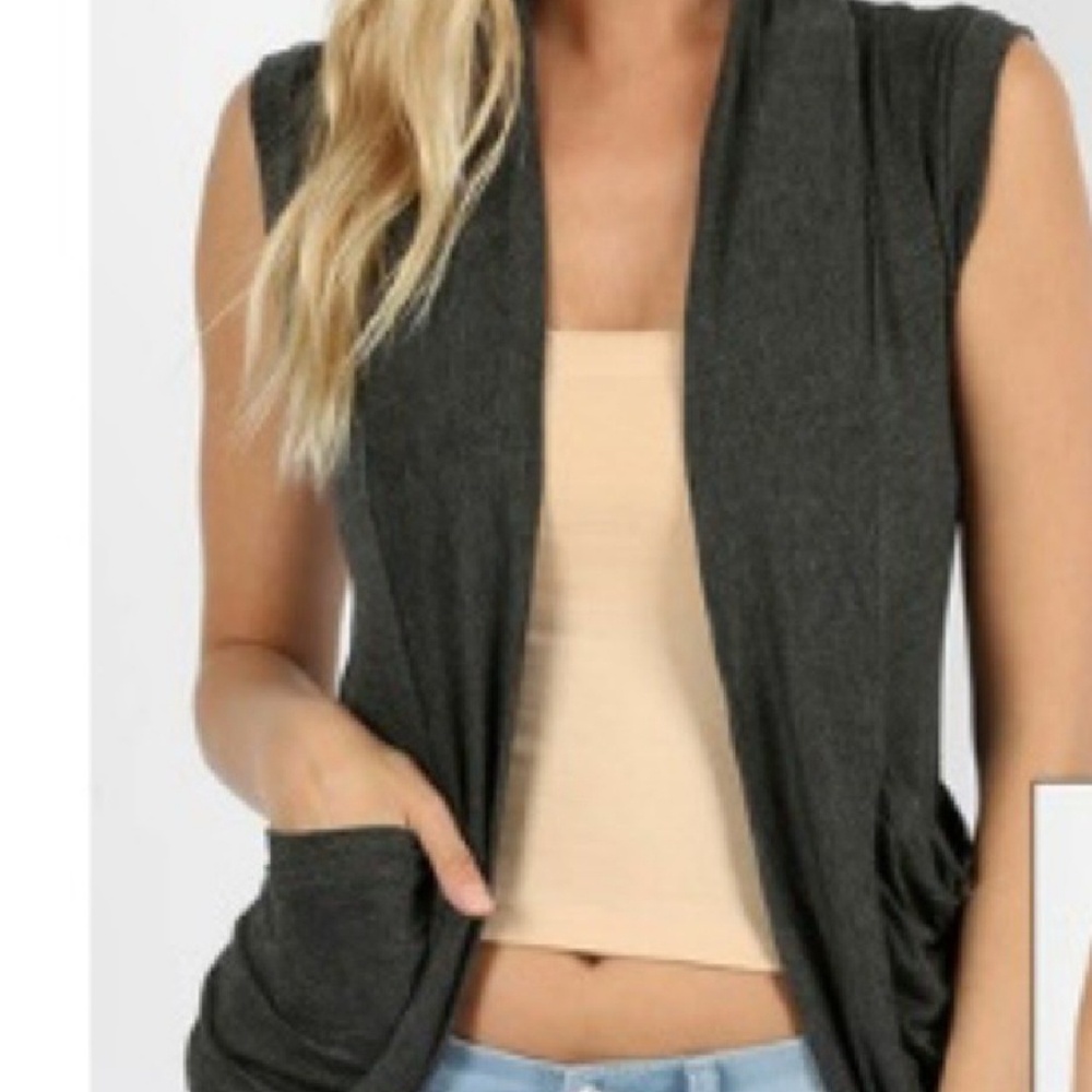 Zenana Outfitters pocketed vest